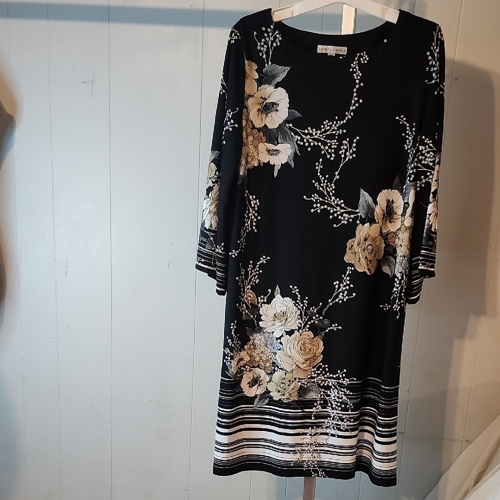 Sandra Darren Tan and Cream Sheath Dress with Bell Sleeves